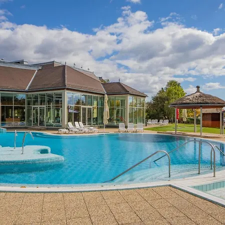 Greenfield Golf & Hotell 4*