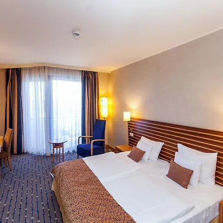 Greenfield Golf & Hotel