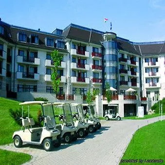 Greenfield Golf & Buk