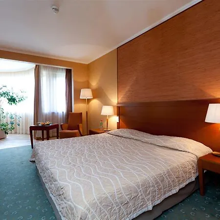 Hotel Greenfield Golf & 4*