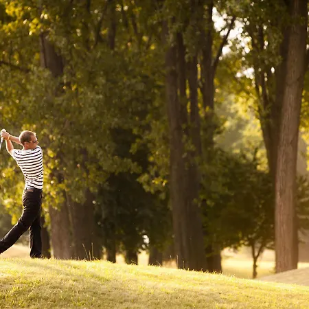 Greenfield Golf & Hotel