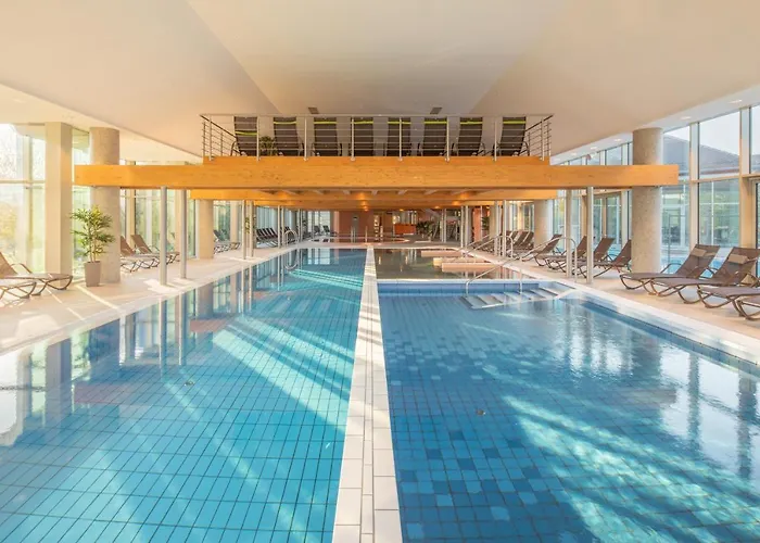 Greenfield Golf & 4*