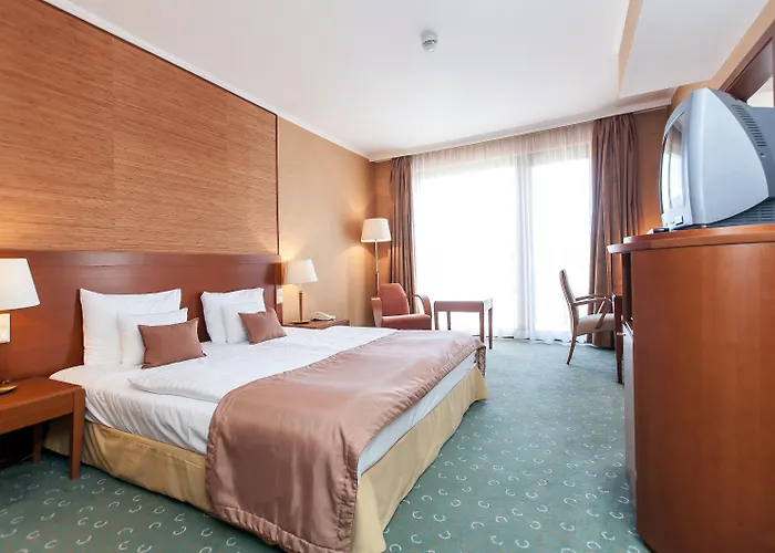 Hotel Greenfield Golf & Bük