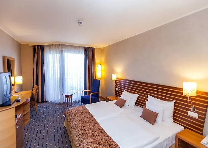 Greenfield Golf & Hotel