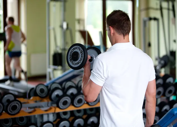 Greenfield Golf & Bük