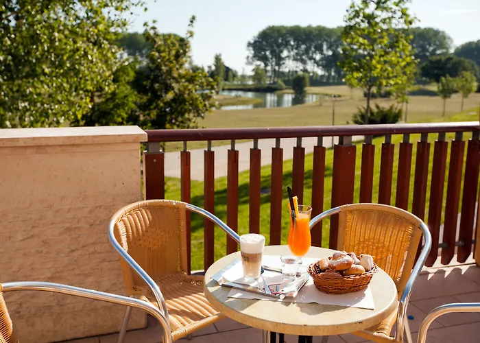 Hotel Greenfield Golf & Bük