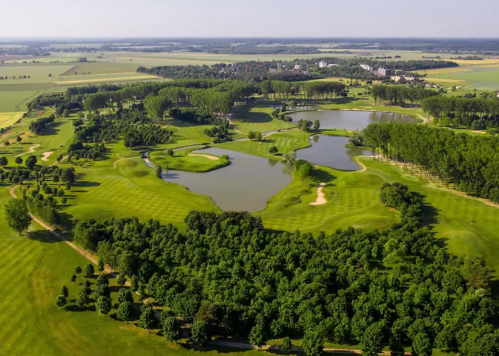 מלון Greenfield Golf & Bük