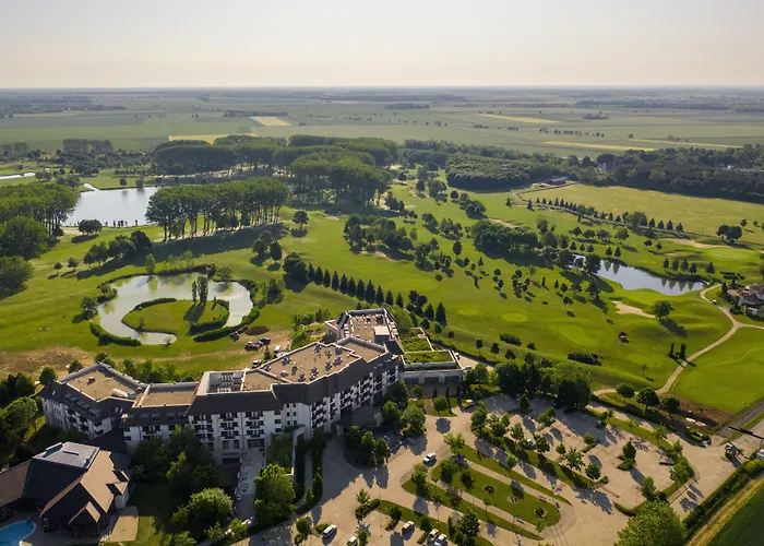Greenfield Golf & 4*